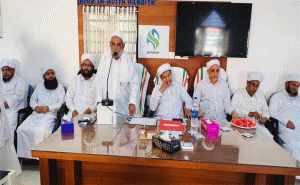 Read more about the article ജാമിഅ സഅദിയ്യ അറബിയക്ക് അടുത്ത മൂന്ന് വർഷത്തേക്ക് പുതിയ സാരഥികൾ; കുമ്പോൽ തങ്ങൾ പ്രസിഡന്റ്, ഖുറാ തങ്ങൾ ജ.സെക്രട്ടറി, മാഹിൻ ഹാജി ട്രഷറർ