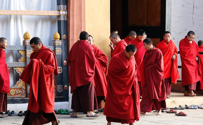 Read more about the article മയക്കുമരുന്നിന് അടിമകളായി എല്ലാ സന്ന്യാസിമാരും ലഹരി മോചന കേന്ദ്രത്തില്‍ ; അനാഥമായി തായ്‌ലന്‍ഡിലെ ബുദ്ധക്ഷേത്രം