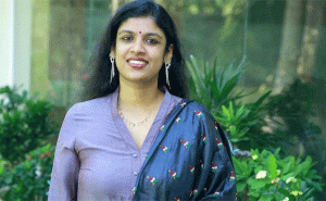 Read more about the article ചിന്ത ജെറോമി​ൻ്റെ ഗവേഷണ പ്രബന്ധം കോപ്പിയടിച്ചതോ?; പുതിയ വിവാദം ഇങ്ങനെ