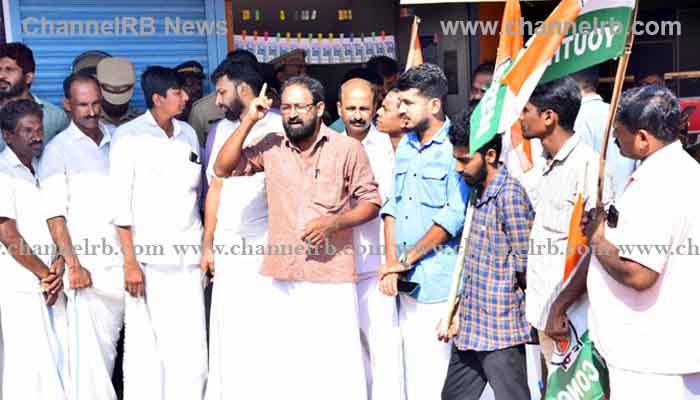 Read more about the article കോടികളുടെ നിക്ഷേപ തട്ടിപ്പ്; ജി.ബി.ജി കമ്പനിയിലേക്ക് യൂത്ത് കോൺഗ്രസ് മാർച്ച്; ഒളിവിലുള്ള ഡയറക്ടർമാർക്ക് എതിരെ പോലീസ് അന്വേഷണം ഊർജിതമാക്കി