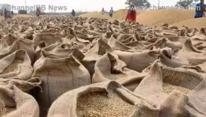 Read more about the article സര്‍‌ക്കാർ വക ഗോതമ്പില്‍ മണ്ണും കോണ്‍ക്രീറ്റും; മാലിന്യം കലര്‍ത്തുന്നതിൻ്റെ ദൃശ്യങ്ങള്‍ പുറത്ത്, മായം കലര്‍ത്തിയത് ഏഴുലക്ഷം കിൻ്റെല്‍ ഗോതമ്പില്‍