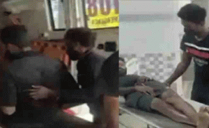 Read more about the article അടിമാലിയിൽ മദ്യം കുടിച്ച് യുവാവ് മരിച്ച സംഭവം കൊലപാതകം; വിഷം സിറിഞ്ചിലാക്കി കുപ്പിയിൽ കുത്തിവെച്ചു; ബന്ധു പോലീസ് പിടിയിൽ