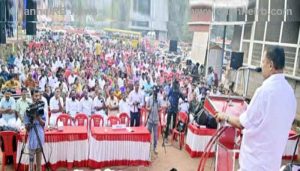 Read more about the article മണ്ണിനോട് മല്ലിട്ട കർഷക മുന്നേറ്റം; തുളുനാട്ടിലൂടെ മണ്ണിൽ പണി എടുക്കുന്നവരുടെ  ജാഥാ പ്രയാണം