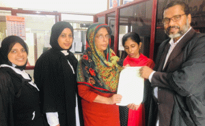 Read more about the article കേരള ലോയേഴ്സ് ഫോറത്തിൽ അംഗത്വം സ്വീകരിച്ച് കാസർകോട് നിന്ന് 14 വനിതാ അഭിഭാഷകർ