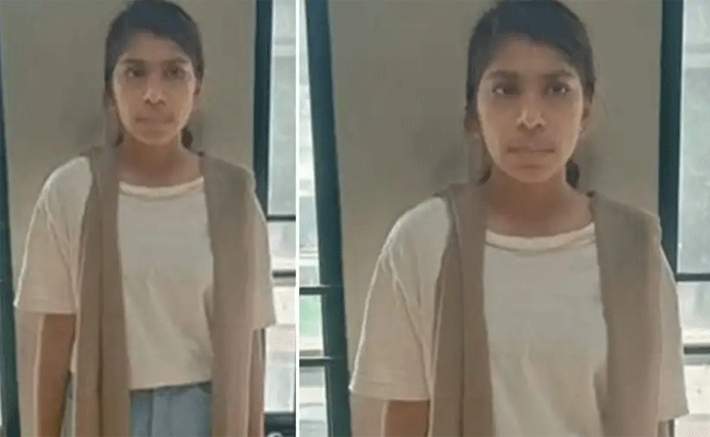 Read more about the article ലഹരിമരുന്ന് ഒറ്റയ്ക്ക് സ്കൂട്ടറിൽ എത്തിക്കും; പ്രതിദിനം സമ്പാദിച്ചത് 7000 രൂപ; കൊച്ചിയിൽ ലഹരികച്ചവടത്തിൽ ഇരുപത്തൊന്നുകാരി പിടിയിലായത് ഇങ്ങനെ