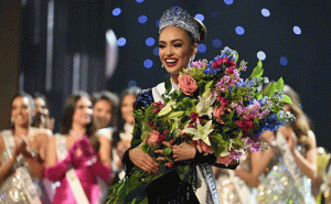 Read more about the article മിസ് യു.എസ്.എ ആർബോണി ഗബ്രിയേൽ പുതിയ മിസ് യൂണിവേഴ്സ് കിരീടം ചൂടി