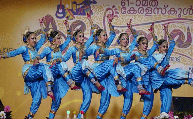 Read more about the article അറുപത്തിയൊന്നാമത് സംസ്ഥാന സ്‌കൂള്‍ കലോത്സവം; ആതിഥേയരായ കോഴിക്കോടിന് കീരീടം