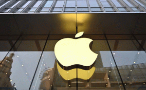 Read more about the article ‘മെയ്ഡ് ഇന്‍ ഇന്ത്യ’ ആകാനൊരുങ്ങി ആപ്പിൾ കമ്പനി; ഉൽപാദനത്തിൻ്റെ 25 ശതമാനവും ഇന്ത്യയിൽ നടക്കും; കൂടുതൽ അറിയാം