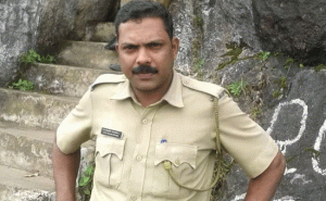 Read more about the article കോട്ടയത്തു നിന്ന് കാണാതായ പൊലീസ് ഉദ്യോഗസ്ഥന്‍ തമിഴ്നാട്ടിലെ പള്ളിയില്‍; തൊഴില്‍പരമായുള്ള സമ്മര്‍ദം അനുഭവിച്ചിരുന്നതായി സൂചന