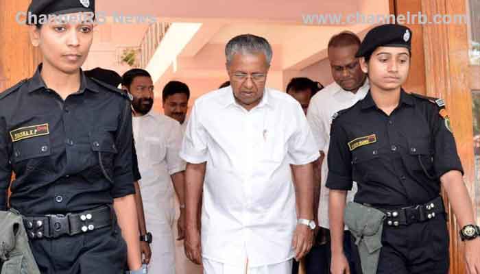 You are currently viewing വൻ സുരക്ഷയിൽ മുഖ്യമന്ത്രി കാസര്‍കോട്; സുരക്ഷയ്ക്ക് 911 പൊലീസുകാര്‍,   ചുമതലയിൽ 14 ഡി.വൈ.എസ്.പിമാര്‍