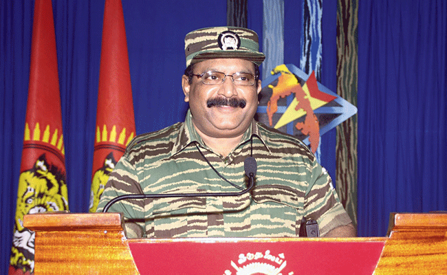 Read more about the article എൽ.ടി.ടി.ഇ സ്ഥാപകൻ വേലുപ്പിള്ള പ്രഭാകരൻ മരിച്ചിട്ടില്ല; വെളിപ്പെടുത്തൽ ശ്രീലങ്കയിൽ രാജപക്സെ ഭരണം അവസാനിച്ചതിനാൽ