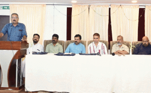 Read more about the article മാധ്യമ പ്രവർത്തനത്തെ അടുത്തറിഞ്ഞ് മാധ്യമ ശിൽപശാല ; ജില്ലാ ഇന്‍ഫര്‍മേഷന്‍ ഓഫീസ് മാധ്യമ ശിൽപശാല സംഘടിപ്പിച്ചു