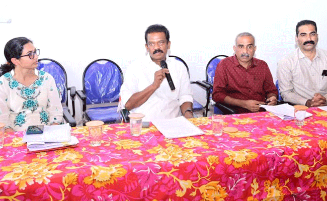 Read more about the article പട്ടികജാതി പട്ടികവർഗ്ഗ വിഭാഗങ്ങളെ സ്വയം പര്യാപ്തമാക്കുന്നതിനുള്ള പ്രവർത്തനങ്ങൾക്ക് മുൻഗണന: മന്ത്രി കെ. രാധാകൃഷ്ണൻ