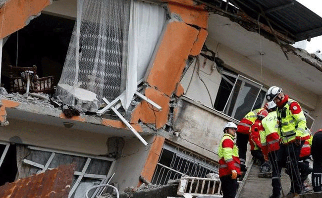 Read more about the article കൂടുതൽ പേരെ ജീവനോടെ കണ്ടെത്തുമെന്ന പ്രതീക്ഷമങ്ങുന്നു; 11 പ്രവിശ്യകളിലെ 9ലും രക്ഷാപ്രവർത്തനം നിർത്തി തുർക്കി