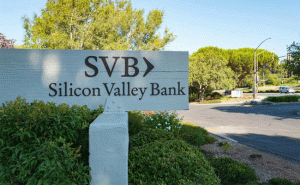 Read more about the article 2008ലെ ആഗോള സാമ്പത്തിക പ്രതിസന്ധിക്ക് ശേഷം ആദ്യമായി അമേരിക്കയിൽ ഒരു ബാങ്ക് തകർന്നു; കാരണങ്ങളിലേക്ക്