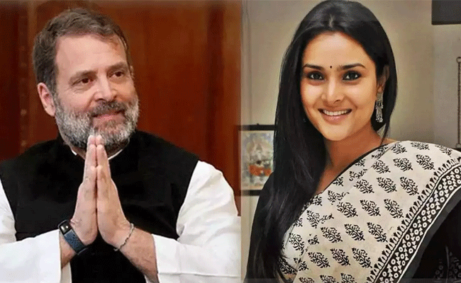 You are currently viewing അച്ഛൻ്റെ മരണശേഷം ആത്മഹത്യയ്ക്ക് ശ്രമിച്ചു; ആ മാനസികാവസ്ഥയിൽ നിന്ന് പുറത്തുകൊണ്ടുവന്നത് രാഹുല്‍ ഗാന്ധി; വെളിപ്പെടുത്തി ദിവ്യ സ്പന്ദന