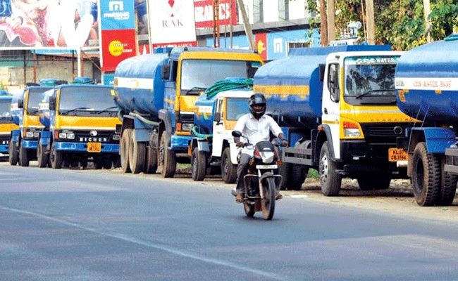 You are currently viewing കാസര്‍കോട് ജില്ലയില്‍ കുടിവെള്ള ടാങ്കറുകളില്‍ ജി.പി.എസ്; അംഗീകൃത സ്ഥാപനങ്ങളില്‍ നിന്നും ക്വട്ടേഷന്‍ ക്ഷണിച്ചു