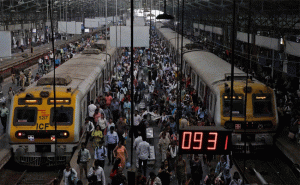 Read more about the article റെയില്‍വേ സ്റ്റേഷനിലെ ടി.വി. സ്‌ക്രീനില്‍ പരസ്യത്തിനു പകരമായി പ്രത്യക്ഷപ്പെട്ടത് അശ്ലീല ദൃശ്യങ്ങൾ; പോലീസ് കേസെടുത്തു