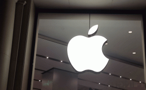 Read more about the article ആപ്പിൾ സ്റ്റോർ ഭിത്തി തുരന്ന് മോഷണം; നഷ്ടപ്പെട്ടത് നാല് കോടി രൂപയോളം വില വരുന്ന ഫോണുകൾ