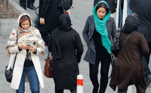 Read more about the article ഹിജാബ് ധരിക്കാത്ത സ്ത്രീകളെ കണ്ടെത്താന്‍ പൊതു സ്ഥലങ്ങളില്‍ ക്യാമറകള്‍ സ്ഥാപിച്ച് ഇറാന്‍