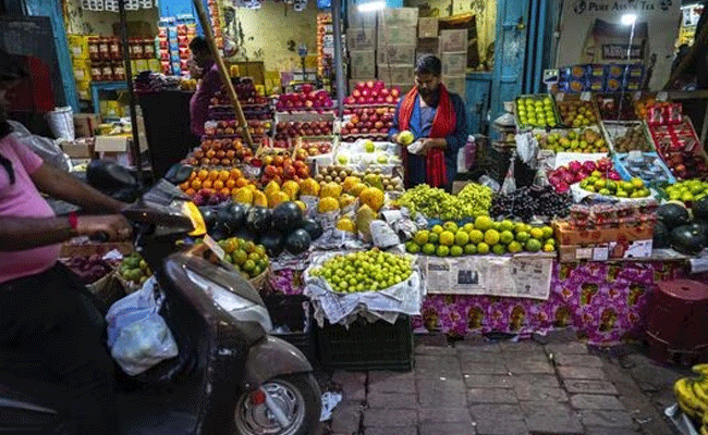 Read more about the article ഒരു കിലോ അരിക്ക് 335 രൂപ; വിലക്കയറ്റത്തിൽ പെരുന്നാൾ ആഘോഷം പ്രതിസന്ധിയിലായി പാക് ജനത