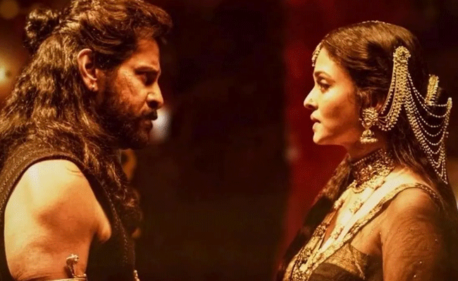 Read more about the article റിലീസ് ദിവസം തന്നെ നേടിയത് 21.37 കോടി രൂപ; തമിഴ്‌നാട്ടിലെ ഏറ്റവും വലിയ ഓപ്പണിംഗുമായി ‘പൊന്നിയിന്‍ സെല്‍വന്‍ 2’