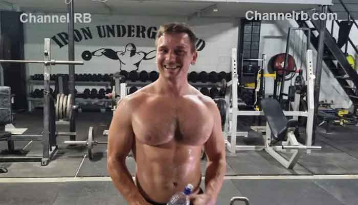 You are currently viewing മണിക്കൂറില്‍ 3,206 പുഷപ്പ്; ഗിന്നസിൽ 33 കാരന്‍ കുറിച്ചത് അത്യപൂര്‍വ റെക്കോഡ്