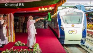 Read more about the article വന്ദേ ഭാരത്, വാട്ടർ മെട്രോ, 3200 കോടിയുടെ റെയിൽവേ പദ്ധതികൾ; നാടിന് സമര്‍പ്പിച്ച് പ്രധാനമന്ത്രി