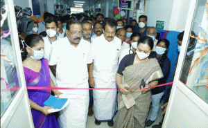 Read more about the article കാസർകോട് ജനറല്‍ ആശുപത്രി: നവീകരിച്ച കുട്ടികളുടെ വാര്‍ഡും സിക്ക് ന്യൂബോണ്‍ കെയര്‍ യൂണിറ്റും മന്ത്രി വീണാ ജോര്‍ജ്ജ് ഉദ്ഘാടനം ചെയ്തു