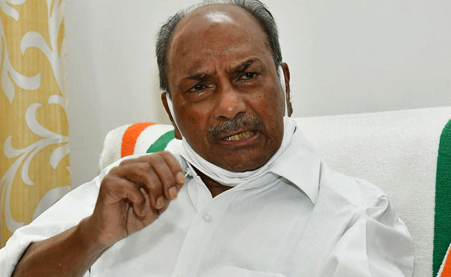 You are currently viewing ഇതുകൊണ്ട് അവസാനിക്കില്ല; ഇന്ത്യയിലെ മതേതര വോട്ടര്‍മാര്‍ ഒരുമിച്ച് നിന്നാല്‍ 2024 ല്‍ മോദി ഭരണകൂടത്തെ തൂത്തെറിയാം: എ.കെ ആന്റണി