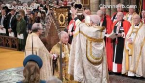 Read more about the article ബ്രിട്ടനിൽ ചരിത്രമുഹൂർത്തം, ചാൾസ് മൂന്നാമൻ കിരീടമണിഞ്ഞു; ബക്കിങാം കൊട്ടാരവും വെസ്റ്റ് മിനിസ്റ്റര്‍ ആബെയും ജനങ്ങളും സാക്ഷ്യം വഹിച്ചത് വർണാഭമായ കൗതുകം