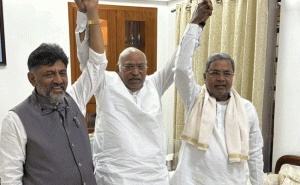 Read more about the article വ്യക്തിപരമായ തീരുമാനത്തേക്കാൾ പാർട്ടിയുടെ തീരുമാനത്തിനാണ് പ്രധാന്യം; ഹൈക്കമാൻഡിൻ്റെ തീരുമാനത്തെ ഞാൻ സ്വീകരിക്കുന്നു: ഡി.കെ ശിവകുമാർ