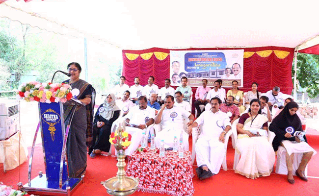 Read more about the article ഉന്നത വിദ്യാഭ്യാസ മേഖലയിൽ സംസ്ഥാന സർക്കാർ കാസർകോട് ജില്ലയ്ക്ക് നല്‍കുന്നത് മികച്ച പരിഗണന : മന്ത്രി ആര്‍.ബിന്ദു