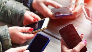 Read more about the article ചെറുപ്പത്തിലെ സ്‌മാർട്ട്‌ ഫോൺ ഉപയോഗം; പ്രത്യാഘാതങ്ങൾ കൂടുതൽ പെൺകുട്ടികളിലെന്ന് പഠനം