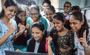 Read more about the article എസ്. എസ്.എല്‍.സി പരീക്ഷാ ഫലം; കാസർകോട് ജില്ലയ്ക്ക് അഭിമാന നേട്ടം; പരീക്ഷ എഴുതിയ 19501 വിദ്യാര്‍ഥികളില്‍ 19466 പേര്‍ ഉപരി പഠനത്തിന് യോഗ്യത നേടി