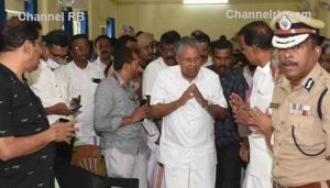 Read more about the article താനൂര്‍ ബോട്ടപകടത്തില്‍ മുഖ്യമന്ത്രി ജുഡീഷ്യല്‍ അന്വേഷണം പ്രഖ്യാപിച്ചു; മരിച്ചവരുടെ കുടുംബങ്ങൾക്ക് 10 ലക്ഷം രൂപ ധനസഹായം