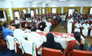 Read more about the article ജില്ലയിലെ തീരദേശമേഖലയിലെ പ്രശ്നങ്ങളും പരിഹാരവും ചര്‍ച്ച ചെയ്തു; ‘തീരസദസ്സി’നെ വരവേറ്റ് കാസര്‍കോട്