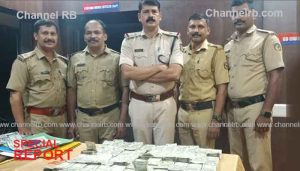 Read more about the article രേഖകളില്ലാതെ കാറില്‍ കടത്തിയ 21.75 ലക്ഷം രൂപയുമായി കാസർകോട് സ്വദേശി പിടിയില്‍; പണം കോടതിയില്‍ ഹാജരാക്കുമെന്ന് പോലീസ്