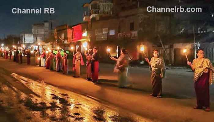 Read more about the article പേരുകള്‍ മാറ്റി, വീടുകള്‍ കത്തിച്ചു; മണിപ്പുരില്‍ മെയ്‌തേയ്‌- കുക്കി വിഭജനം രൂക്ഷമാകുന്നു, സമാധാനത്തിന്‌ മെയ്‌തെയ്‌ സ്‌ത്രീകള്‍ രംഗത്ത്