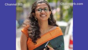 Read more about the article വിദ്യയുടെ വ്യാജ രേഖ: മഹാരാജാസ് കോളജില്‍ പൊലീസിൻ്റെ തെളിവെടുപ്പ്, സര്‍ട്ടിഫിക്കറ്റിലെ സീലും പ്രിന്‍സിപ്പലിൻ്റെ ഒപ്പും വ്യാജമാണെന്ന് പൊലീസ്