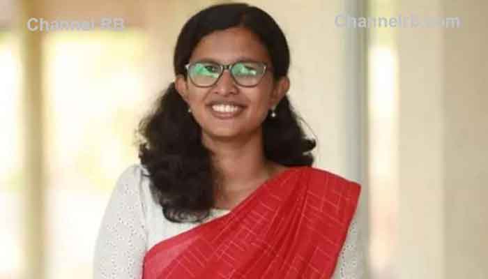 Read more about the article വിദ്യ കാസർകോട് കോളേജിൽ ഹാജരാക്കിയ സർട്ടിഫിക്കറ്റ് വ്യാജമെന്ന് സ്ഥിരീകരിച്ചു; പോലീസ് കേസെടുത്തു, അന്വേഷണം ആരംഭിച്ചു