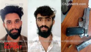 Read more about the article തോക്കുമായി രണ്ടുയുവാക്കള്‍ അറസ്റ്റില്‍; പോലീസ് ഉദ്യോഗസ്ഥർക്ക് നേരെ വെടിയുതിര്‍ത്തത് ഉൾപ്പെടെ നിരവധി കേസുകളിലെ പ്രതികൾ, പിടികൂടിയത് തന്ത്രപ്രധാനമായ നീക്കത്തിലൂടെ