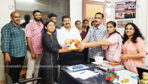 Read more about the article ജില്ലാ സാമൂഹ്യ നീതി ഓഫീസർ ഷീബ മുംതാസ് ഇനി മലപ്പുറത്ത് സേവനം ചെയ്യും; നിരവധി പദ്ധതികൾക്ക് നേതൃത്വം നൽകി, വെല്ലുവിളികൾ നേരിടുന്നവർക്ക് സ്വാന്തനമേകി