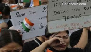 Read more about the article സ്ത്രീകള്‍ പുരുഷന്മാര്‍ക്ക് 18 വയസുകാരിയെ കൈമാറി; മണിപ്പൂര്‍ കൂട്ടബലാത്സംഗത്തില്‍ ഞെട്ടിക്കുന്ന വെളിപ്പെടുത്തലുമായി എഫ്.ഐ.ആര്‍