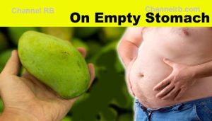 Read more about the article വെറും വയറ്റില്‍ ഫ്രൂട്ട്‌സ് കഴിക്കുന്ന ശീലമുണ്ടോ? നിര്‍ത്തുക, ദൂഷ്യഫലങ്ങള്‍ ഇതെല്ലാം
