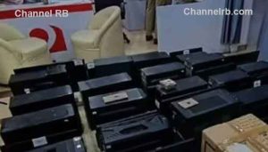 Read more about the article മറുനാടന്‍ മലയാളി ഓഫീസില്‍ പൊലീസ് റെയിഡ്; മുഴുവന്‍ കമ്പ്യുട്ടറുകളും പിടിച്ചെടുത്തു; ഷാജന്‍ സ്‌കറിയ ഒളിവില്‍ തുടരുന്നു