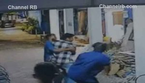 Read more about the article വനിതാ ഡോക്ടറെ ശല്യപ്പെടുത്തി; ചോദ്യം ചെയ്‌ത ഹൗസ് സര്‍ജന് ക്രൂരമര്‍ദനം, എറണാകുളത്ത് രണ്ടുപേര്‍ പിടിയില്‍