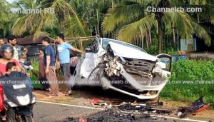 Read more about the article കൊളത്തൂരില്‍ കാറുകള്‍ കൂട്ടിയിടിച്ച് അപകടം; അഞ്ച് പേര്‍ക്ക് പരിക്ക്, ഗുരുതരമായവരെ മംഗലാപുരം ആശുപത്രിയിൽ പ്രവേശിപ്പിച്ചു