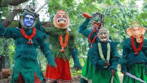 Read more about the article ദേവന്‍മാര്‍ മുതല്‍ അപ്പൂപ്പന്‍ വരെ; ഓണക്കാലത്തെ കുമ്മാട്ടി കളിയുടെ ഐതിഹ്യ കഥ ഇങ്ങനെ