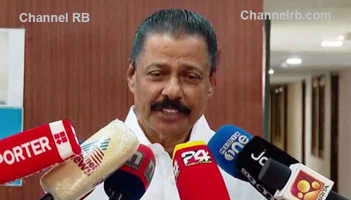 You are currently viewing സുരേന്ദ്രൻ്റെ വാക്കുകളിൽ നിറഞ്ഞു നിൽക്കുന്നത് തികഞ്ഞ വർഗീയത; ഗണപതി മിത്താണെന്ന് പറഞ്ഞിട്ടില്ല, അല്ലാഹു മിത്തല്ലെന്നും പറഞ്ഞിട്ടില്ല: എം.വി ഗോവിന്ദന്‍